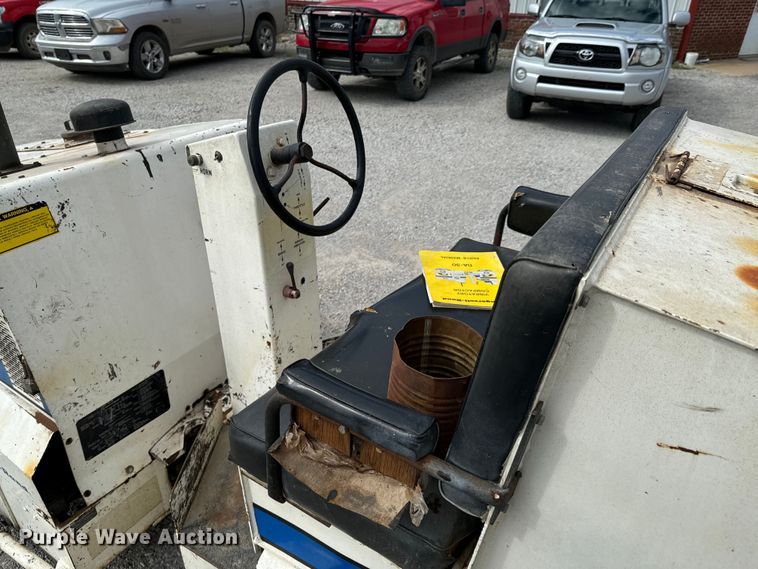 image for item DX0714 1979 Ingersoll Rand DA-30 double drum vibratory roller