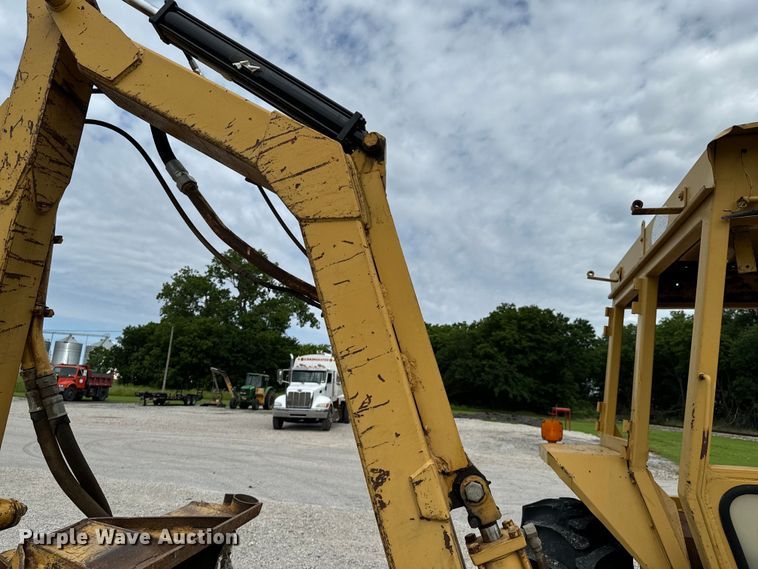 image for item DX0715 Ford 6610 Tiger Special tractor