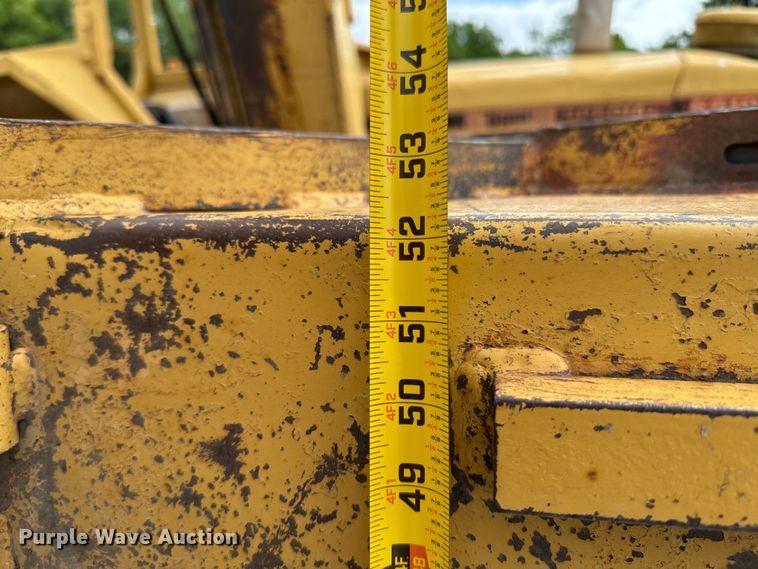 image for item DX0715 Ford 6610 Tiger Special tractor