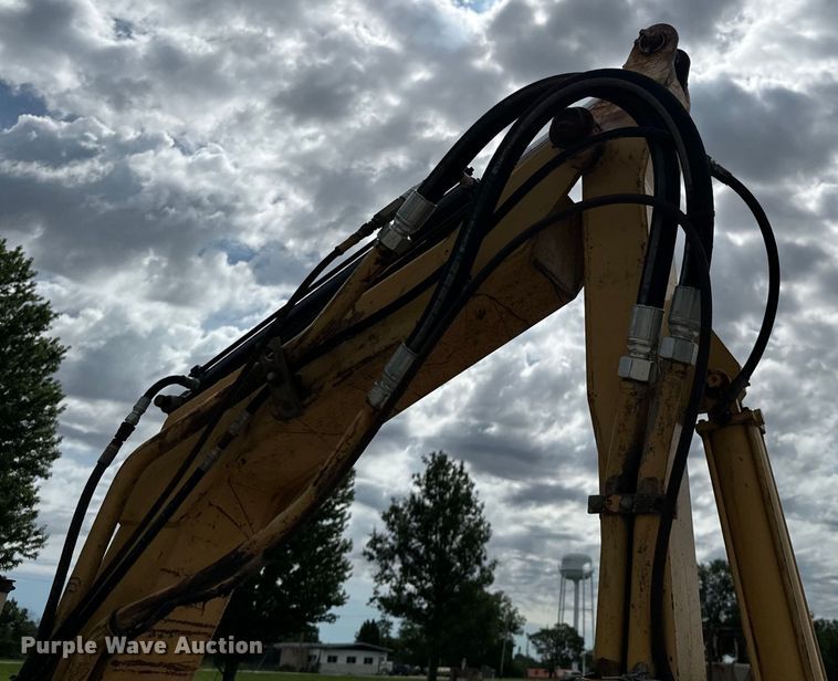 image for item DX0715 Ford 6610 Tiger Special tractor