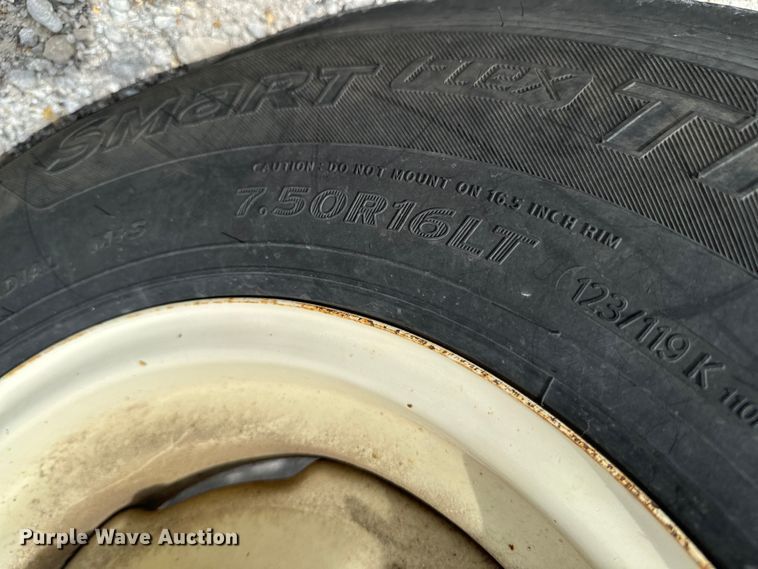 image for item DX0715 Ford 6610 Tiger Special tractor