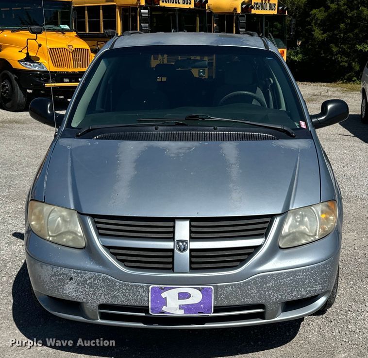 image for item DX0726 2006 Dodge Grand Caravan van