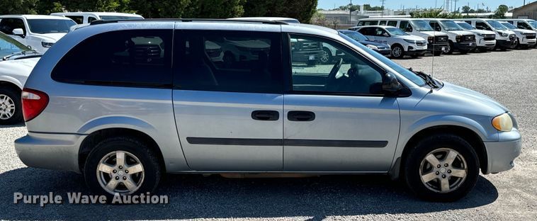 image for item DX0726 2006 Dodge Grand Caravan van