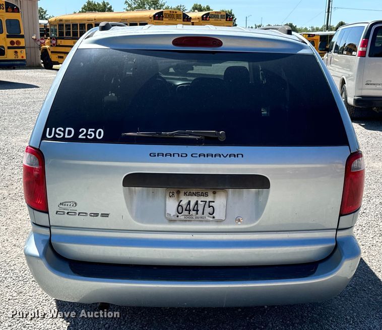 image for item DX0726 2006 Dodge Grand Caravan van