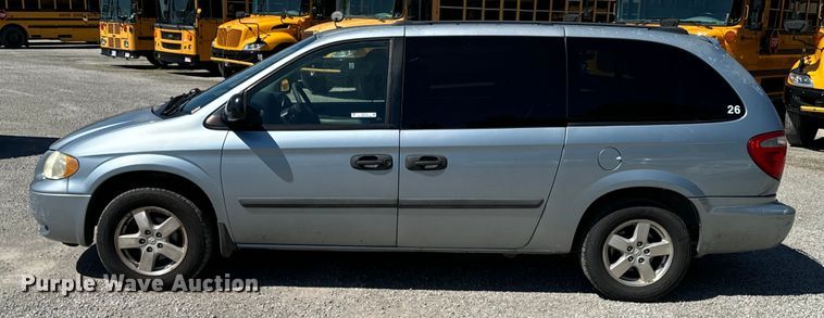 image for item DX0726 2006 Dodge Grand Caravan van
