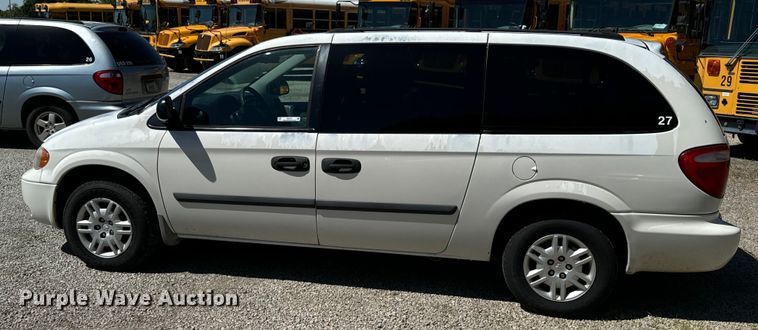 image for item DX0727 2006 Dodge Grand Caravan van