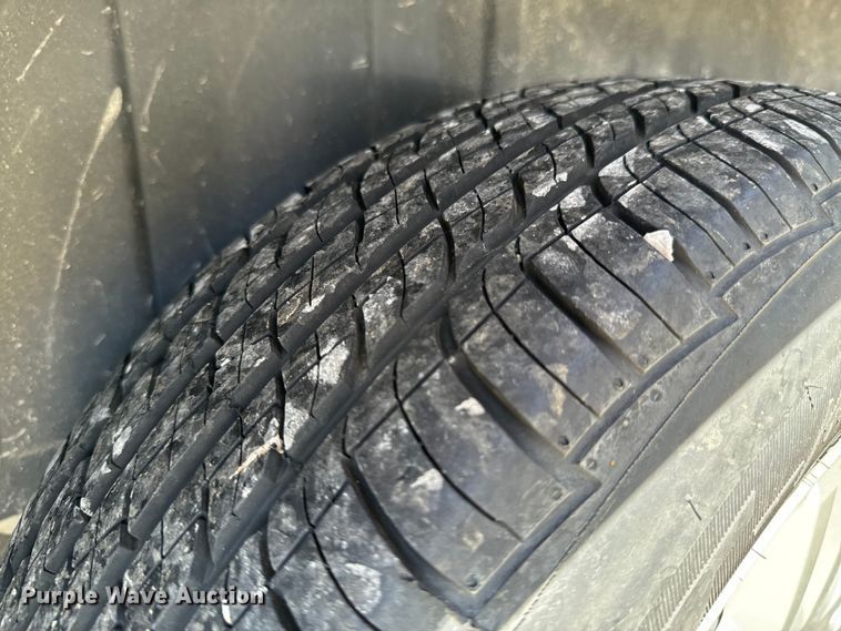 image for item DX0727 2006 Dodge Grand Caravan van