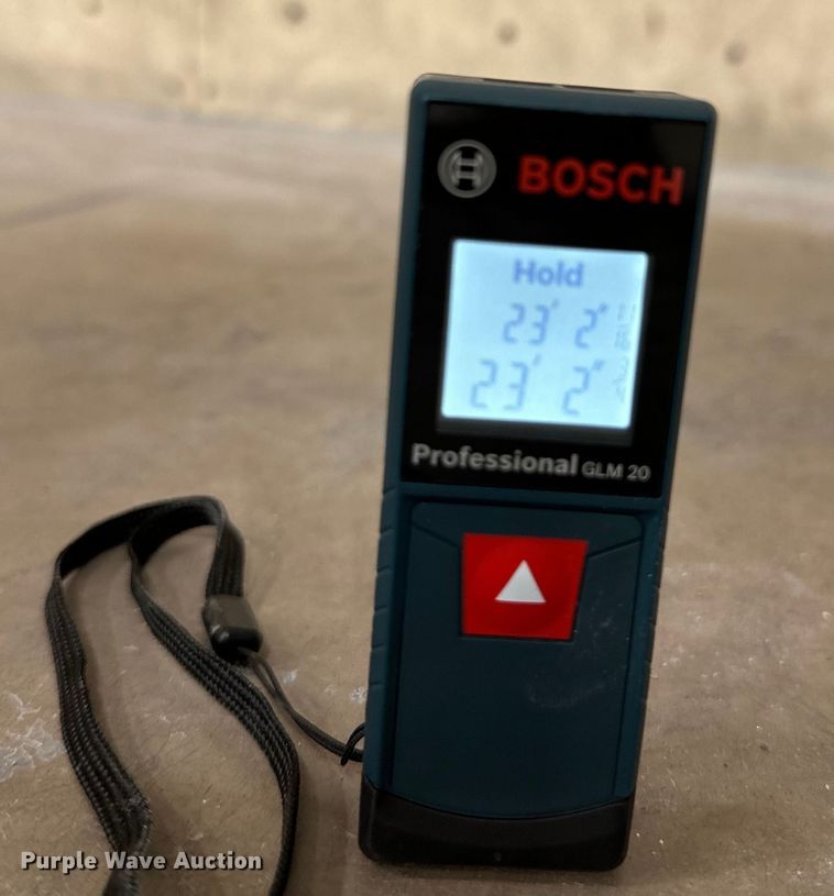 image for item DX0729 Rock climbing wall