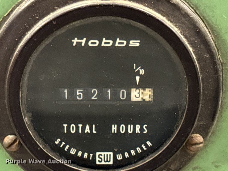 image for item DX0732 Sullair  10-25 air compressor