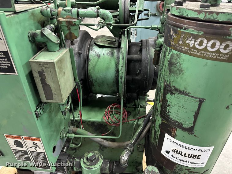 image for item DX0732 Sullair  10-25 air compressor