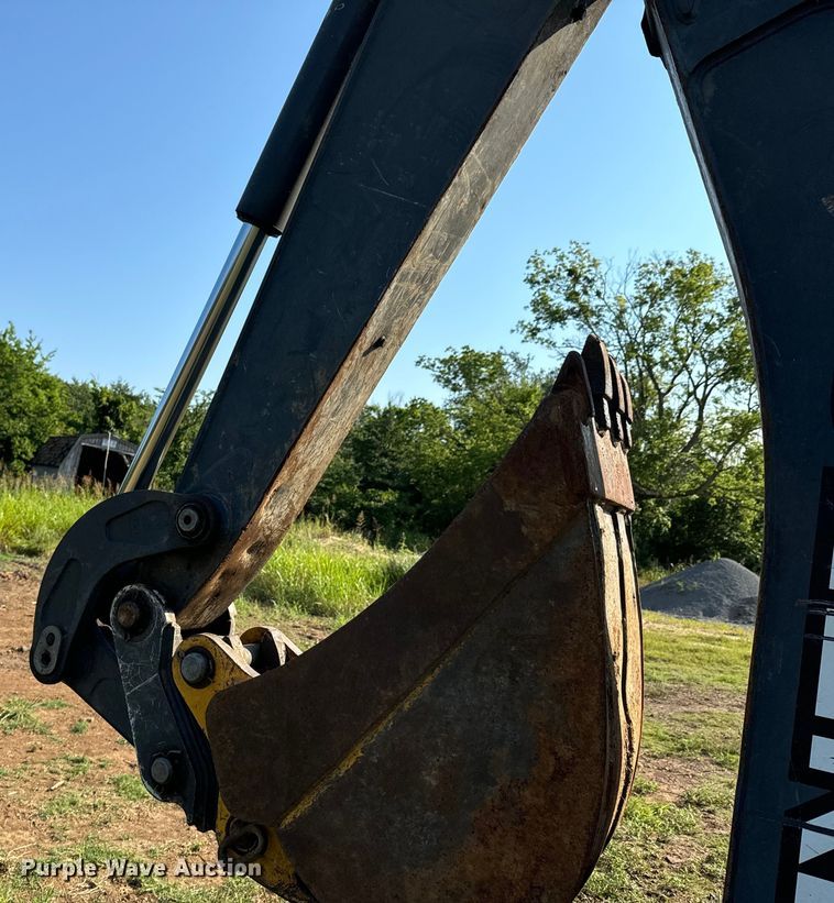 image for item DX0749 2008 John Deere 310SJ backhoe