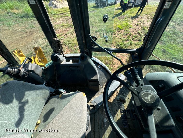 image for item DX0749 2008 John Deere 310SJ backhoe