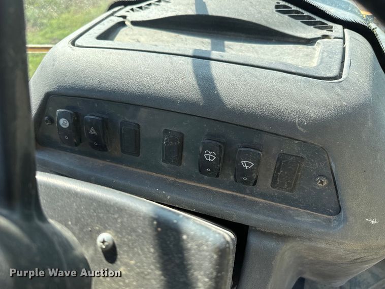 image for item DX0749 2008 John Deere 310SJ backhoe