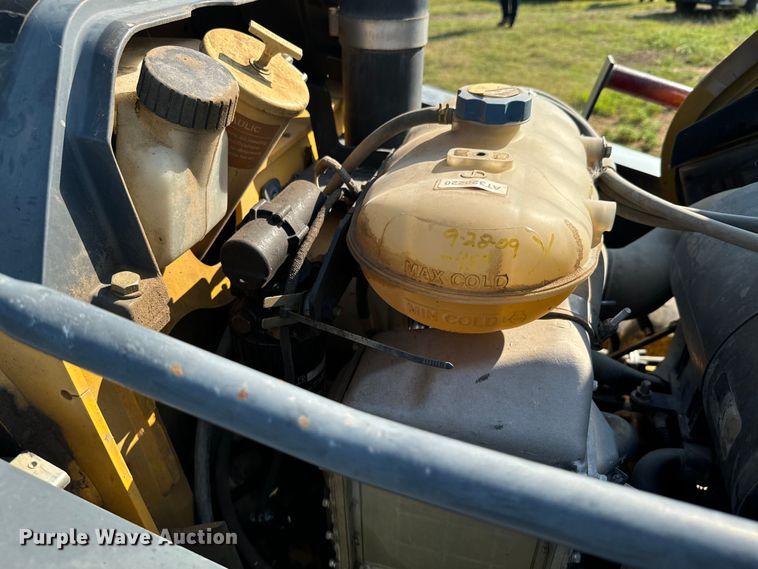 image for item DX0749 2008 John Deere 310SJ backhoe