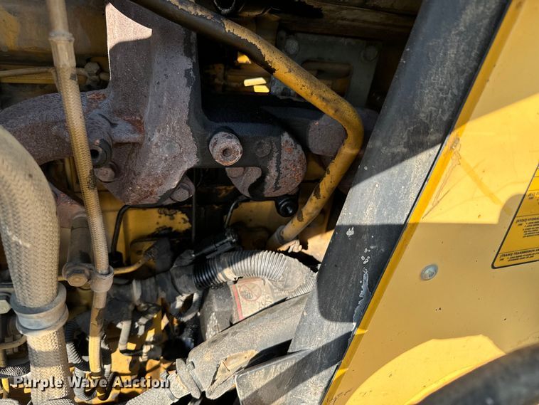 image for item DX0749 2008 John Deere 310SJ backhoe