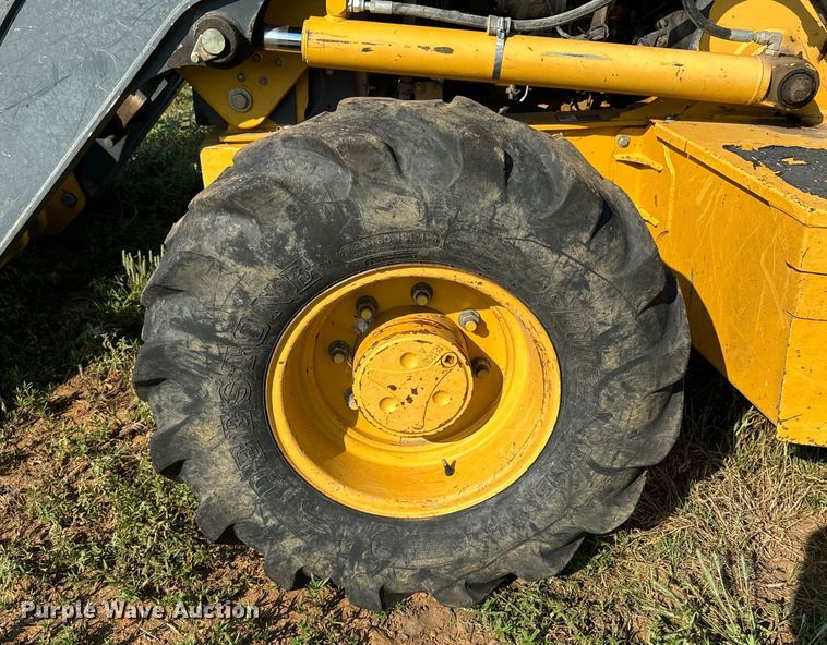 image for item DX0749 2008 John Deere 310SJ backhoe