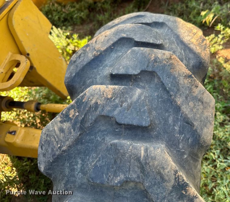 image for item DX0749 2008 John Deere 310SJ backhoe