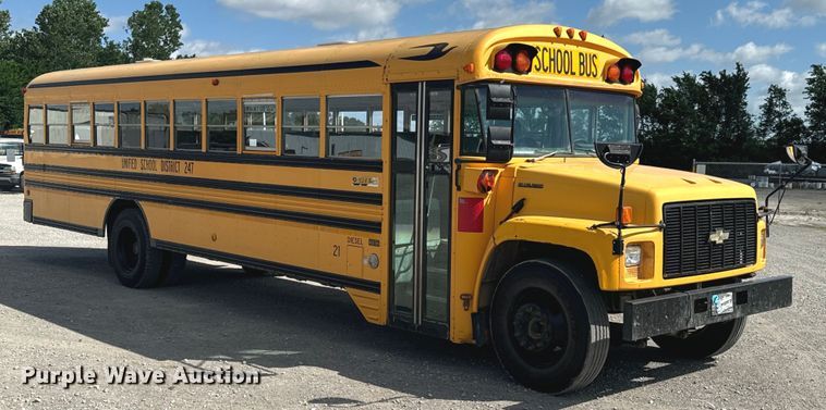 image for item DX0785 2001 Blue Bird B7 school bus