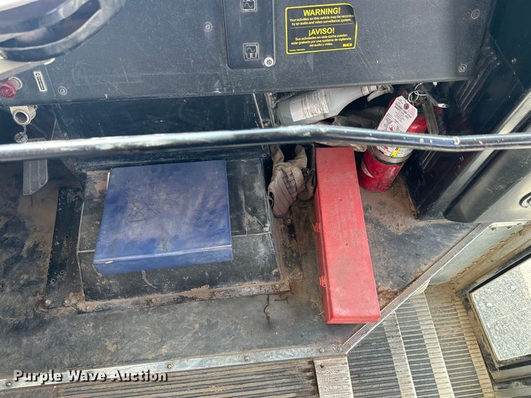 image for item DX0785 2001 Blue Bird B7 school bus