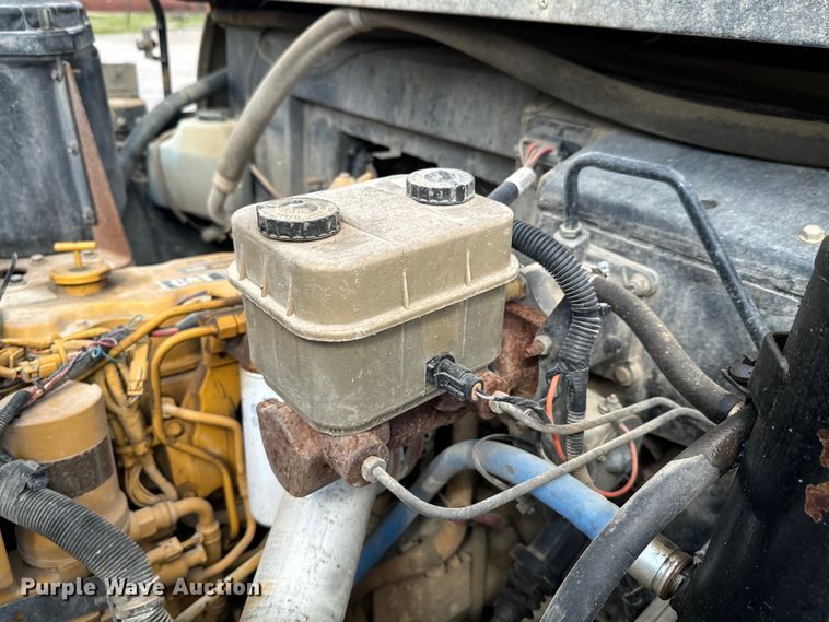 image for item DX0785 2001 Blue Bird B7 school bus