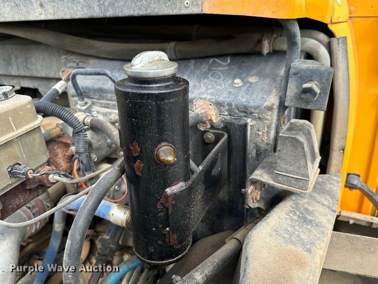 image for item DX0785 2001 Blue Bird B7 school bus