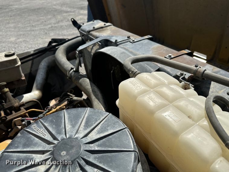 image for item DX0785 2001 Blue Bird B7 school bus