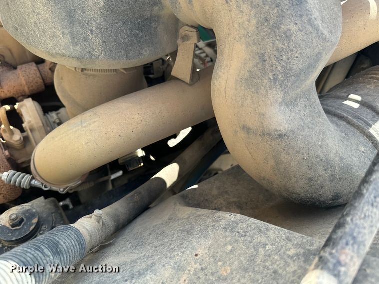 image for item DX0785 2001 Blue Bird B7 school bus