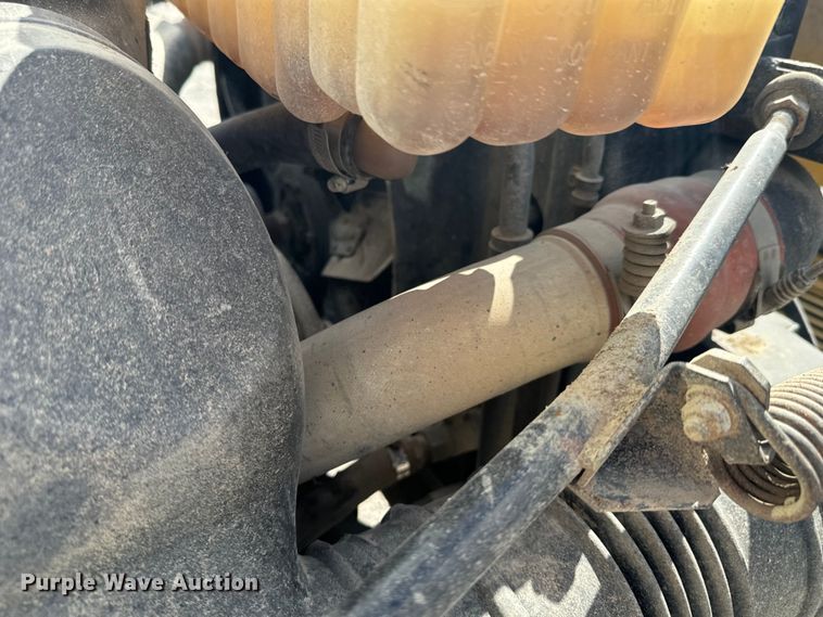 image for item DX0785 2001 Blue Bird B7 school bus