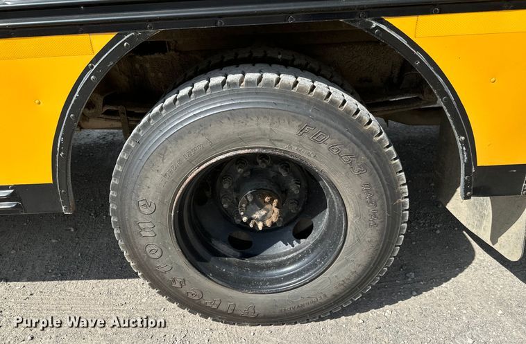 image for item DX0785 2001 Blue Bird B7 school bus