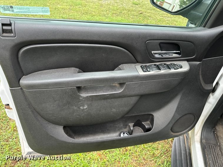 image for item EH3981 2012 Chevrolet Tahoe Police SUV