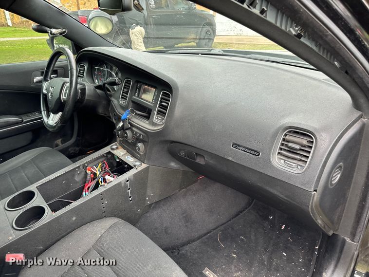 image for item EH3983 2013 Dodge Charger Police 