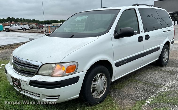 image for item EH3996 2004 Chevrolet  Venture van