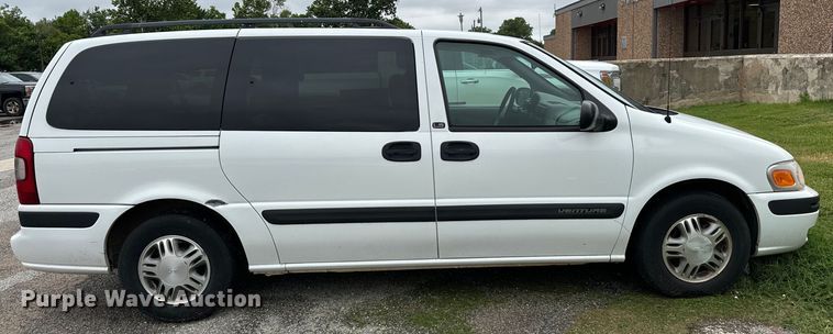 image for item EH3996 2004 Chevrolet  Venture van