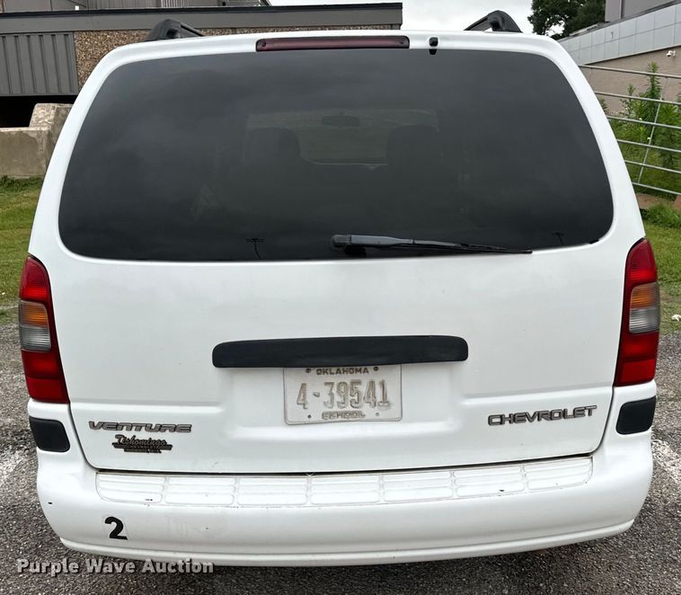 image for item EH3996 2004 Chevrolet  Venture van