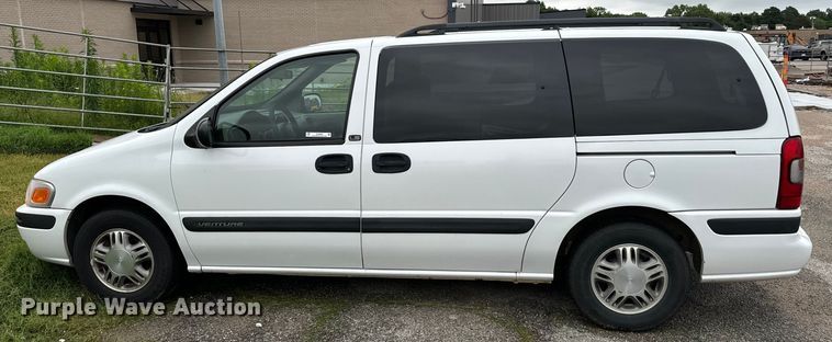 image for item EH3996 2004 Chevrolet  Venture van