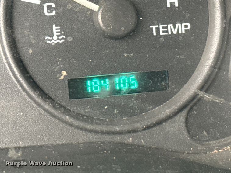 image for item EH3996 2004 Chevrolet  Venture van