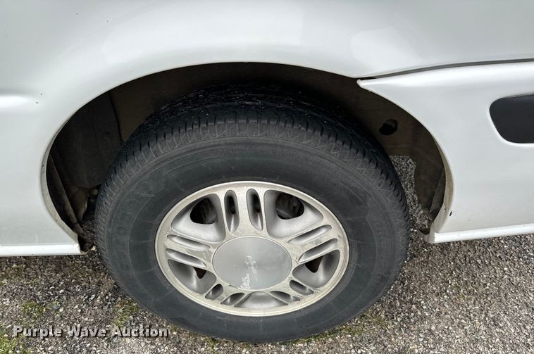 image for item EH3996 2004 Chevrolet  Venture van