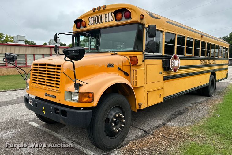 image for item EH3997 2001 International  school bus