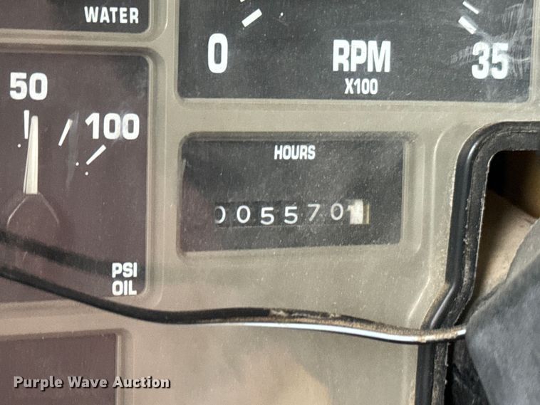 image for item EH3997 2001 International  school bus