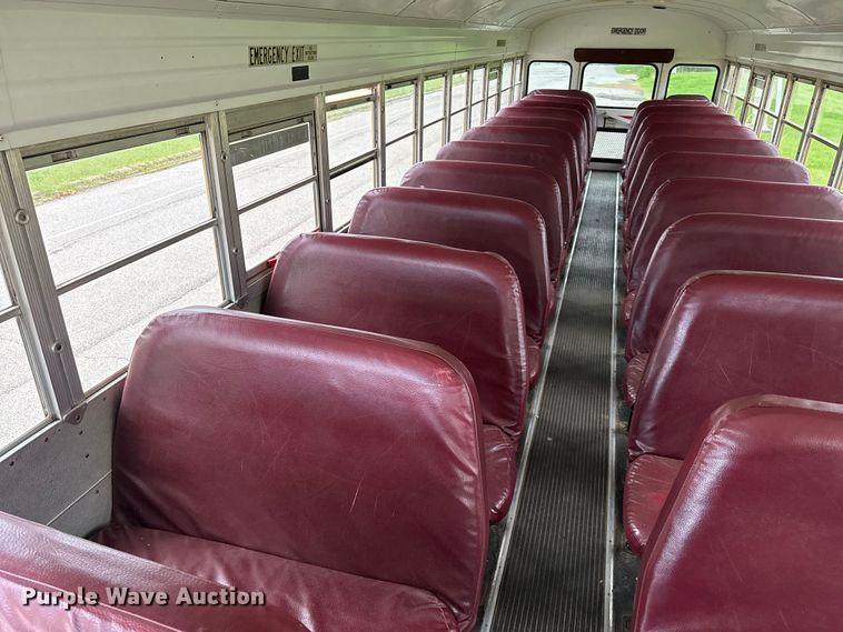 image for item EH3997 2001 International  school bus