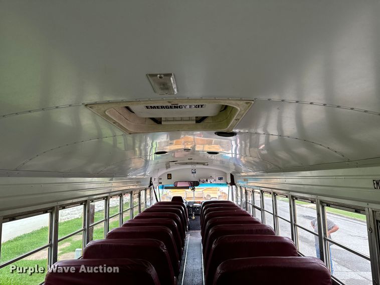 image for item EH3997 2001 International  school bus