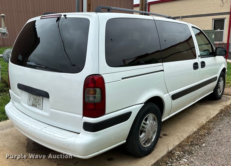 image for item EH3998 2004 Chevrolet  Venture van