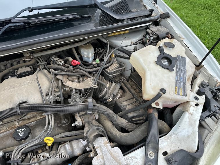 image for item EH3998 2004 Chevrolet  Venture van