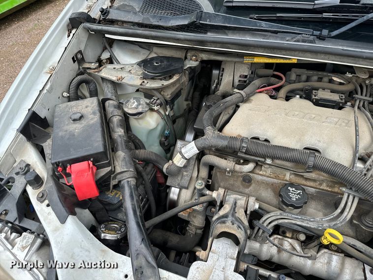 image for item EH3998 2004 Chevrolet  Venture van