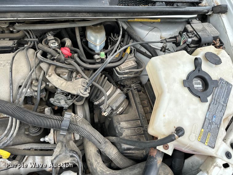 image for item EH3998 2004 Chevrolet  Venture van