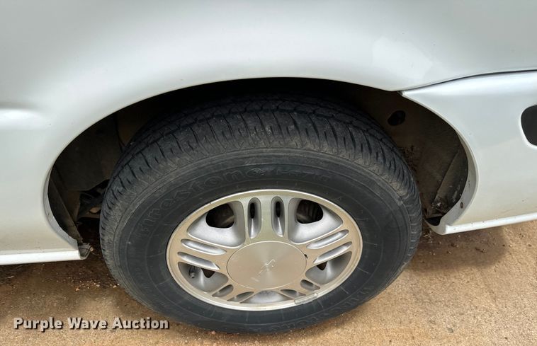 image for item EH3998 2004 Chevrolet  Venture van