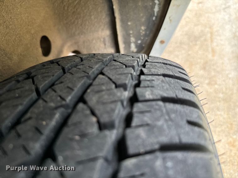 image for item EH3998 2004 Chevrolet  Venture van