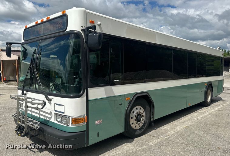 image for item EH6774 2006 Gillig G29B102N4 transit bus