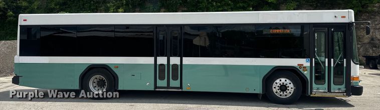 image for item EH6774 2006 Gillig G29B102N4 transit bus