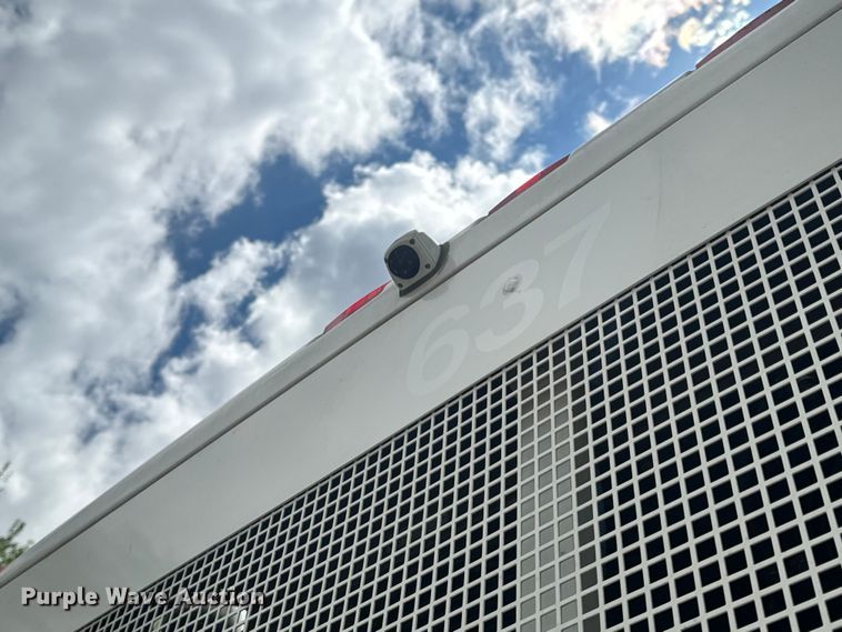 image for item EH6774 2006 Gillig G29B102N4 transit bus